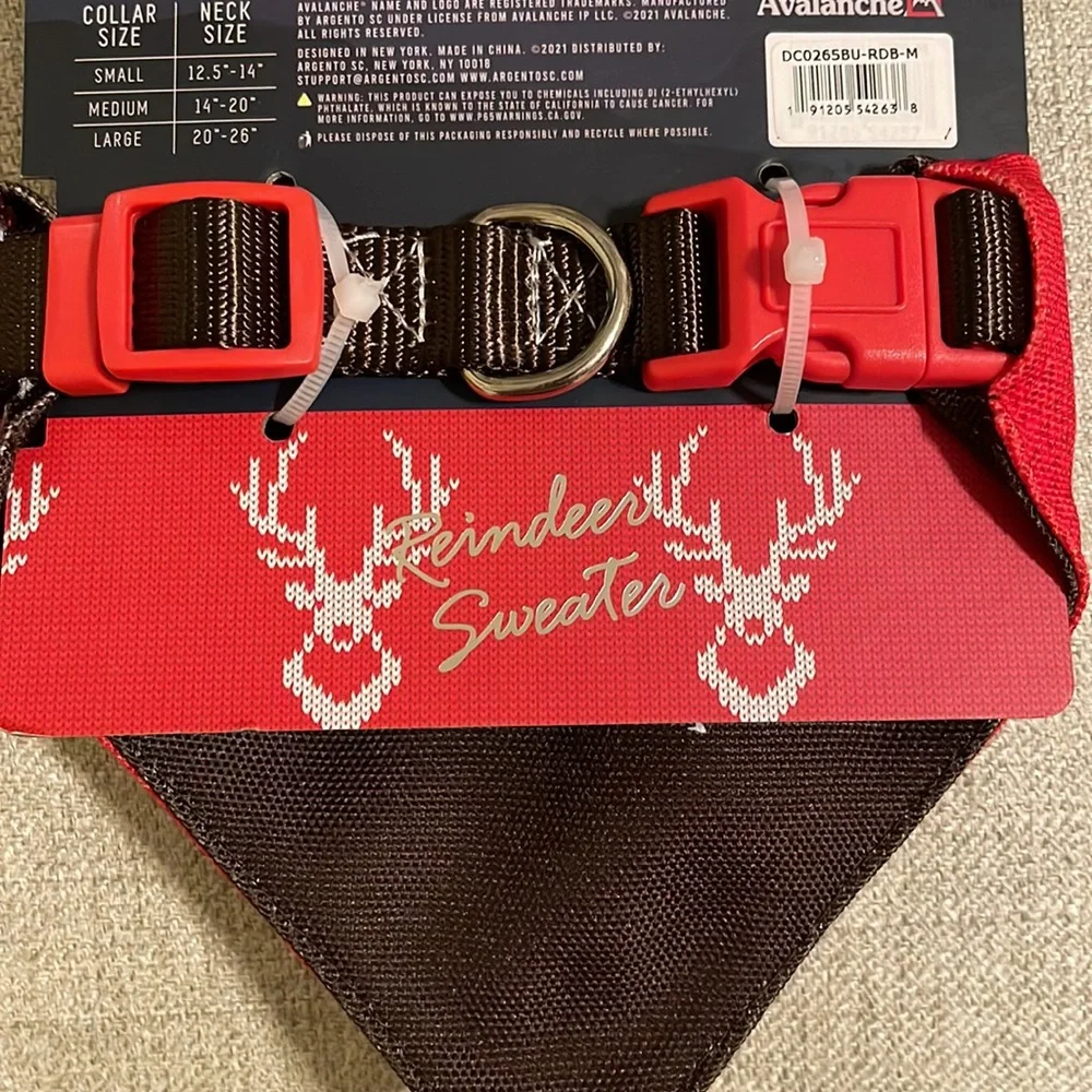 Avalanche Christmas Bandana Dog Collar Size M